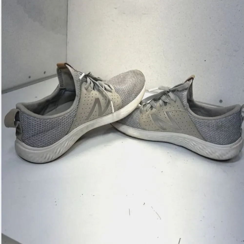 New Balance Womens Fresh Foam Cruz CRUZ Gray Running Shoes Sneakers Size 9.5